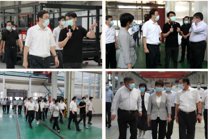 江蘇省委常委、省委統(tǒng)戰(zhàn)部部長(zhǎng)楊岳調(diào)研揚(yáng)力集團(tuán)復(fù)工復(fù)產(chǎn)情況